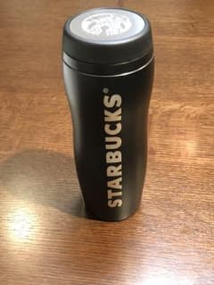 スターバックスタンブラー ブラック【美品】のサムネイル