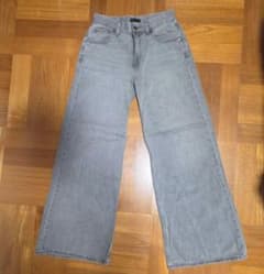 UNIQLO ドレープワイドフレアデニムパンツ グレー 23インチ
