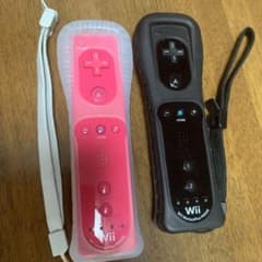 ゆるるさん専用　Wiiリモコンプラス ピンク&黒のサムネイル
