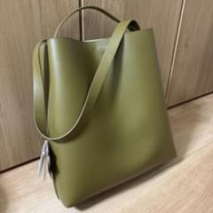 エスターエクミ トートバッグのサムネイル