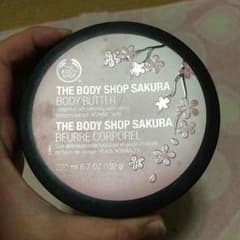 THE BODY SHOP　ボディクリームのサムネイル