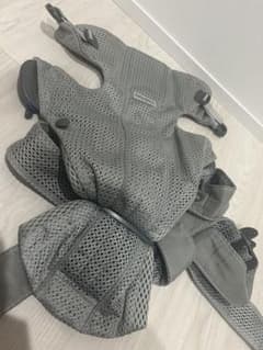 BabyBjorn 抱っこ紐 メッシュ グレーのサムネイル