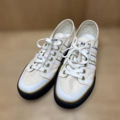 adidas aSE バルカナイズシューズ　スニーカー