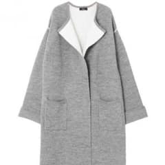 m.k様専用です！emoda ボリュームニットコートのサムネイル