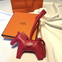 HERMES ローズメキシコ ソーピンク ロデオpm チャーム - メルカリ