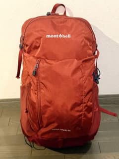美品・現行モデル】mont-bell レラパック30 - メルカリ