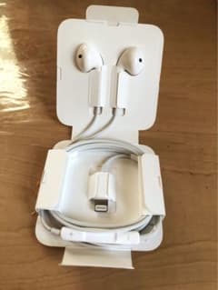 iPhone イヤホン　純正のサムネイル