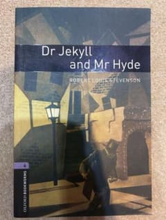 Oxford Bookworms Dr Jekyll and Mr Hydeのサムネイル