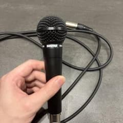 SHURE SM58 ダイナミックマイク 本体 ケーブル付きのサムネイル