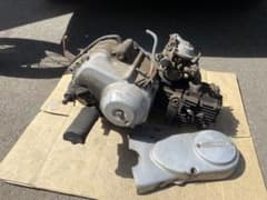 ジャンク品 シャリー エンジン CF50E 純正キャブレターセット ジャンク品 シャリー エンジン CF50E 純正キャブレターセット - メルカリ