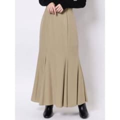 LAGUNAMOON ピーチスキンスカート ベージュ 美品のサムネイル