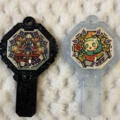 値下げしました！妖怪ウォッチアーク 2種セット エンマ大王 パックン　剥がれありのサムネイル
