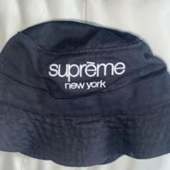 supremeバケットハットのサムネイル