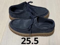 再値下げ！Clarks クラークストーヒルロー美品！25.5 ネイビースウェードのサムネイル