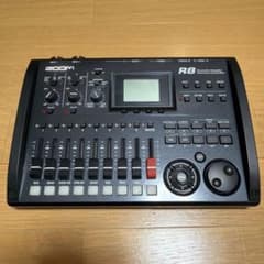 ZOOM R8 マルチトラックレコーダーのサムネイル