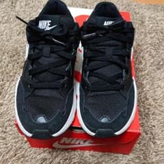 値下げ  NIKE  CJ1671-003のサムネイル