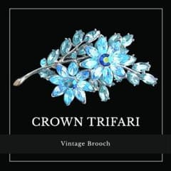 CROWN TRIFARI☆ウランガラス☆ブルーグラデーション☆ブーケブローチ