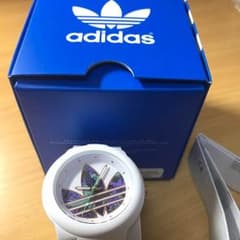 yuuさん専用♡（5/1 まで）  adidas 腕時計のサムネイル