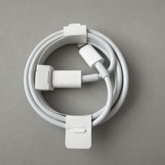純正品　Apple Lightningケーブル 未使用のサムネイル