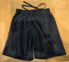 黒　ショートパンツ 150サイズ　サッカー　エスエーギアのサムネイル