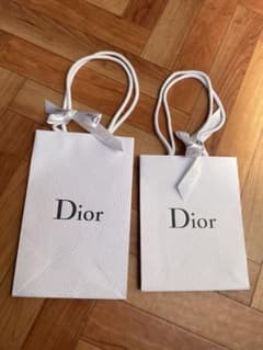 Dior♡ ショッパー　リボン付き♡のサムネイル