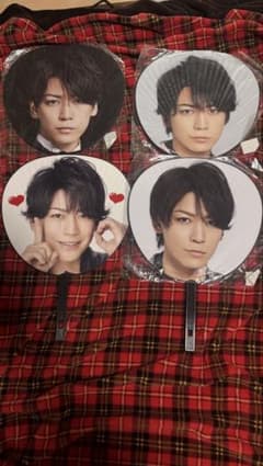 亀梨和也 KAT-TUN うちわ 4枚セットのサムネイル