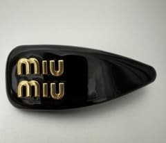 miumiu ヘアバレッタのサムネイル