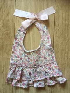 スタイ 花柄 リボンのサムネイル