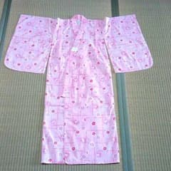 アイス様専用　110～120　うさぎ柄の浴衣のサムネイル