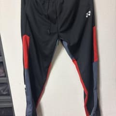 YONEX ウォームアップウェア 黒/赤/灰色のサムネイル