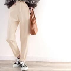 classicalelf デニムパンツ　テーパードパンツ　ナチュラルのサムネイル