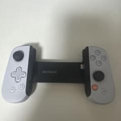 BACKBONE ゲームコントローラー ホワイトのサムネイル