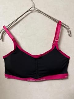 #5824 UNDER ARMOUR アンダーアーマー スポーツブラ SM