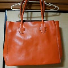 革のトートバッグ値下げしてますのサムネイル