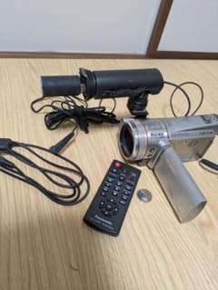 Panasonic　HDC-TM300 ビデオカメラのサムネイル