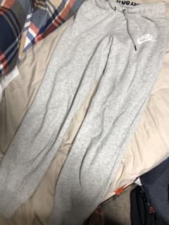 NIKEレディーズスウェットのサムネイル