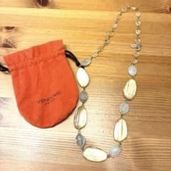 Thumbnail of VENDOME BOUTIQUEネックレス 大ぶり ゴールド系 天然石 シェル