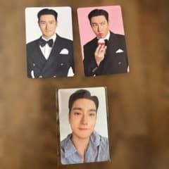 SUPER JUNIOR シウォントレカ mu-mo特典とコアラのマーチ.お皿 - メルカリ