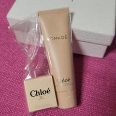 新品未使用⭐Chloe⭐ボディローション&香水のサムネイル