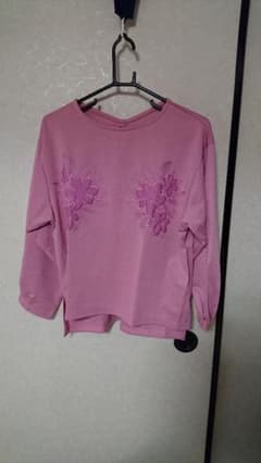 A.G.プラス　花柄カットソーのサムネイル