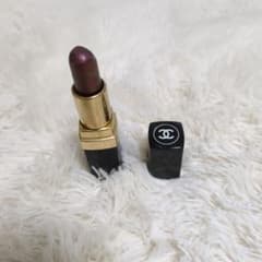 Chanel ダークプラム 口紅のサムネイル