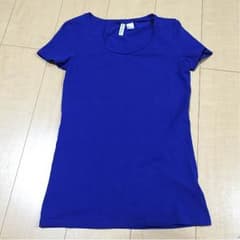 りえたん様専用♡H&M♡青Ｔシャツのサムネイル