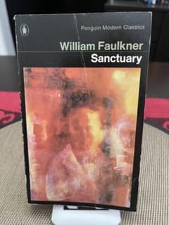 Sanctuary William Faulkner 洋書のサムネイル