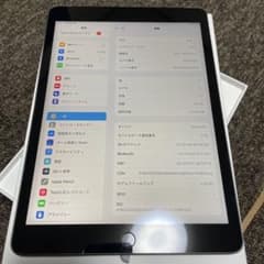 Apple iPad 第８世代 32GBのサムネイル