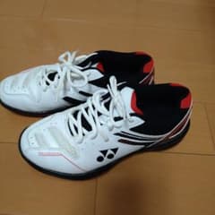YONEX バドミントンシューズのサムネイル