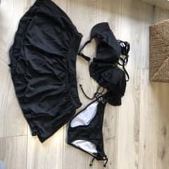 水着　BLACKのサムネイル