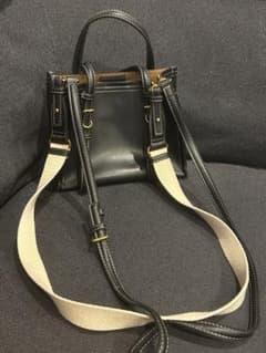 ZARA レザーミニトートバッグ2WAY ブラックのサムネイル