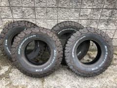 BF Goodrich AT 235/85R16のサムネイル