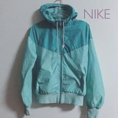 NIKE ナイロンジャケットのサムネイル