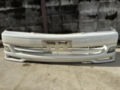 JZX100チェイサー　後期純正バンパーのサムネイル